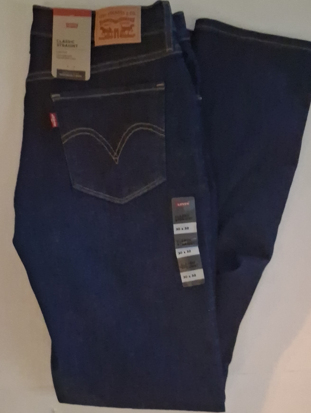 Levi's Classic Straight Jeans 30x32 NWT